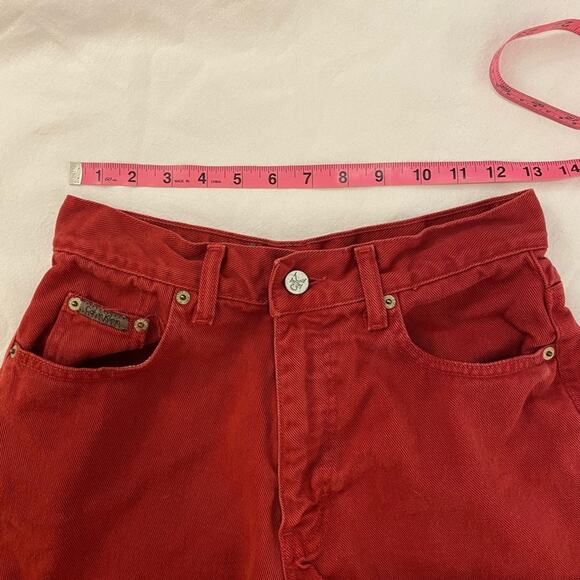 Calvin Klein High Rise Mom shorts - Picture 4 of 6